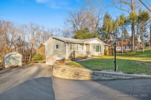 Homes for sale in Seymour, CT | 9 Omar St, Seymour, CT 06483 | MLS# 24142496