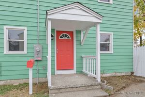 Homes for sale in Stratford, CT | 366 Columbus Ave, Stratford, CT 06615 | MLS# 24140470