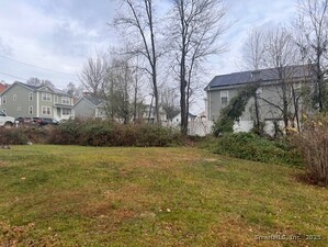 Homes for sale in Bridgeport, CT | 475 Alba Ave, Bridgeport, CT 06606 | MLS# 24142529