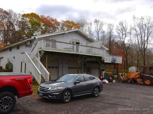 Homes for sale in Oxford, CT | 57 Pope Rd, Oxford, CT 06478 | MLS# 24139311