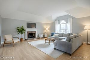 Homes for sale in Newtown, CT | 23 Fawnwood Rd, Newtown, CT 06482 | MLS# 24142468