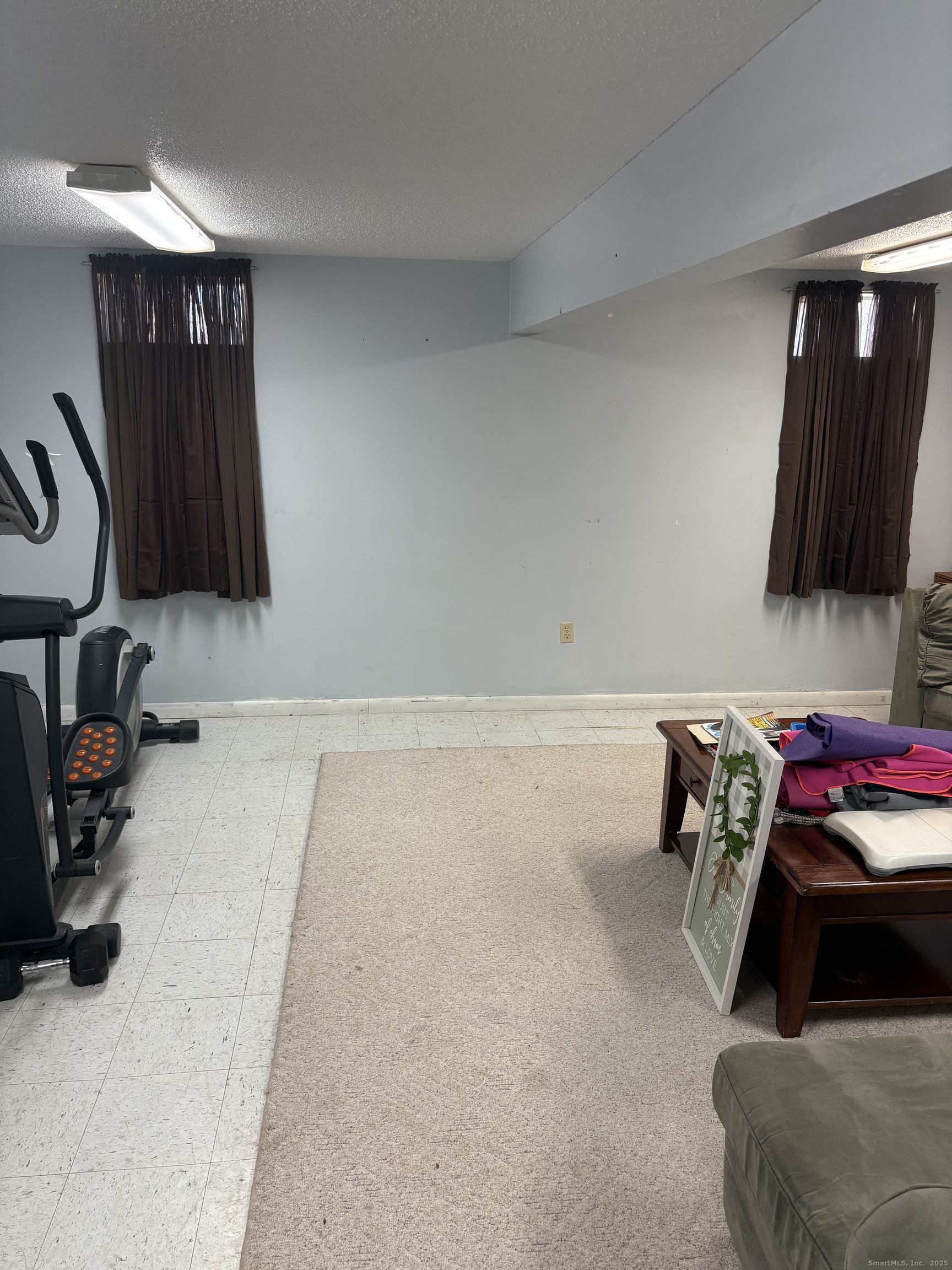 Homes for sale in Manchester, CT | 17 North St, Manchester, CT 06042 | MLS# 24142267