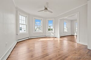 Homes for sale in Glastonbury, CT | 31 Melrose St, Glastonbury, CT 06033 | MLS# 24141858