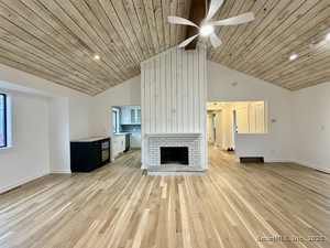 Homes for sale in Stratford, CT | 133 Bannock Ln #A, Stratford, CT 06614 | MLS# 24142372