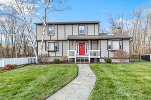 Homes for sale in West Haven, CT | 26 Woodridge Rd, West Haven, CT 06516 | MLS# 24142603