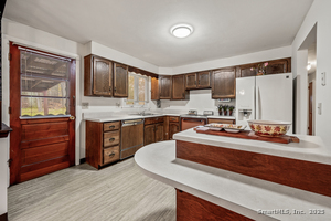 Homes for sale in East Hartford, CT | 85 Beacon Hill Dr, East Hartford, CT 06108 | MLS# 24129977