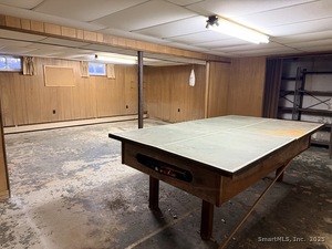 Homes for sale in Groton, CT | 140 Laurelwood Rd, Groton, CT 06340 | MLS# 24142528