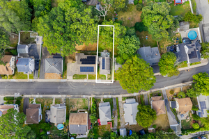 Homes for sale in New London, CT | 68 Raymond St, New London, CT 06320 | MLS# 24142632