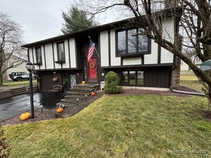 Homes for sale in Meriden, CT | 419 Gracey Ave, Meriden, CT 06451 | MLS# 24141913