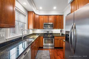 Homes for sale in Stamford, CT | 160 Glenbrook Rd #6B, Stamford, CT 06902 | MLS# 24142680