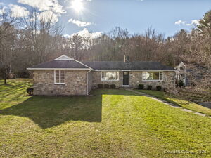 Homes for sale in Glastonbury, CT | 474 Neipsic Rd, Glastonbury, CT 06033 | MLS# 24141505