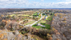 Homes for sale in Norwich, CT | 33 Farm View Dr, Norwich, CT 06360 | MLS# 24142736