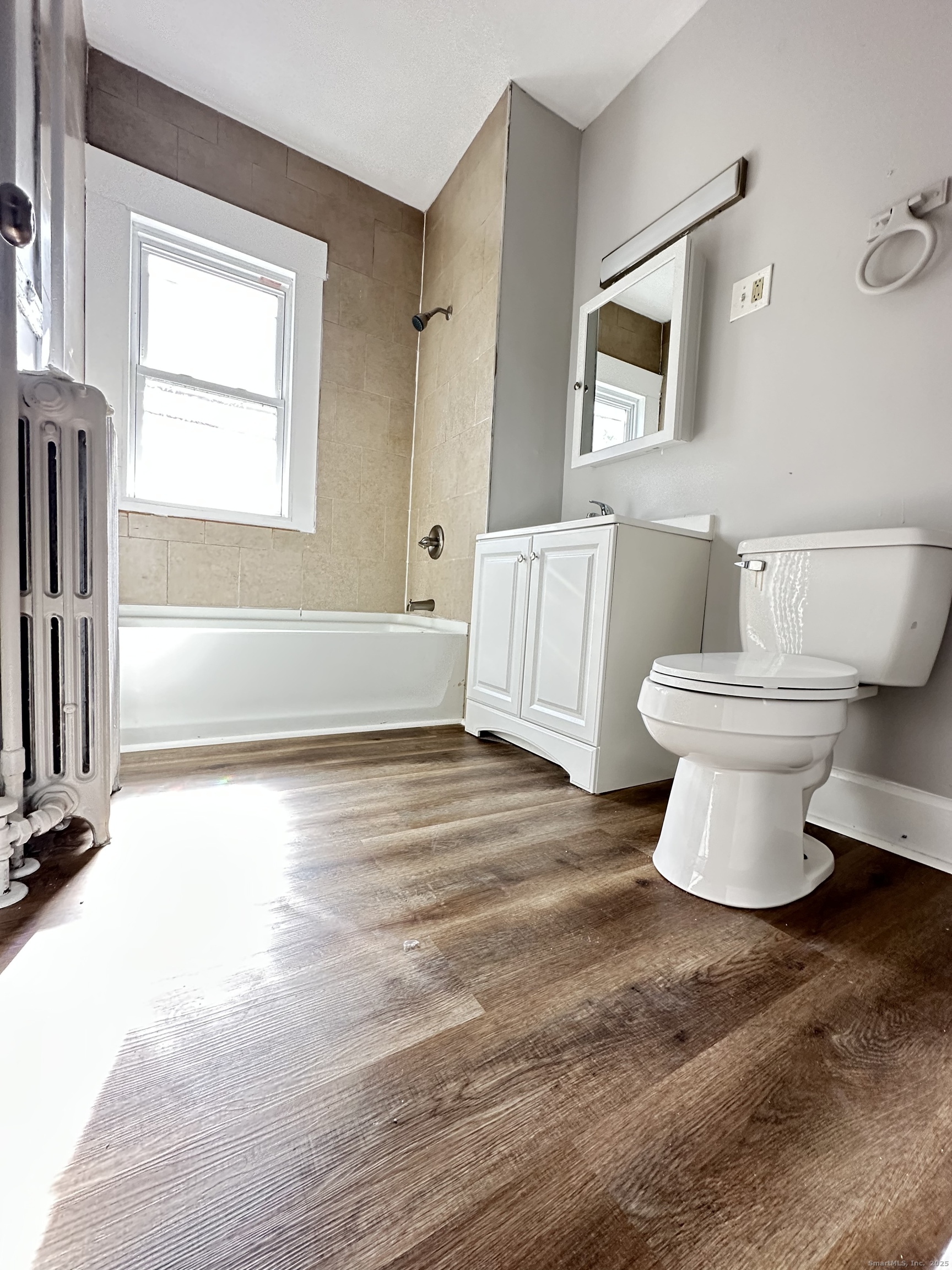 808 Capitol, Hartford, 06106, 6 Bedrooms Bedrooms, 0 ,3 BathroomsBathrooms,Residential Rental,For Sale,Capitol,0,24140720