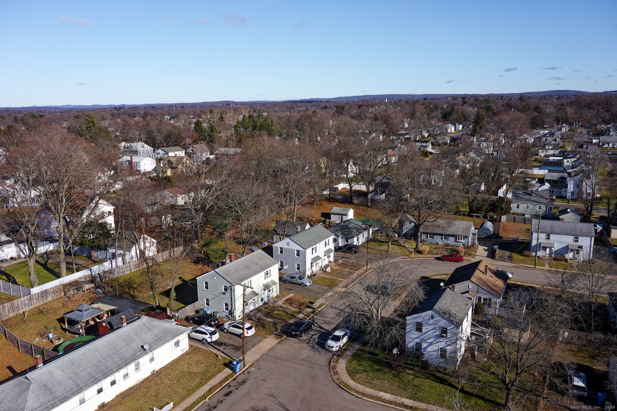 Homes for sale in Manchester, CT | 37 Seaman Cir, Manchester, CT 06040 | MLS# 24141024