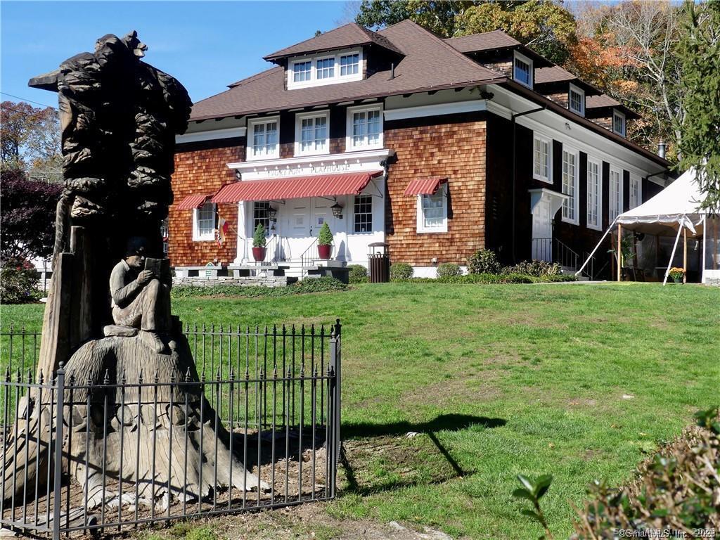 Photo 25 of 65 Main Street, Essex, CT