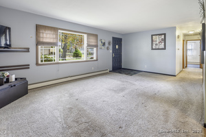 Homes for sale in Waterbury, CT | 79 Fieldstone Rd, Waterbury, CT 06704 | MLS# 24142791