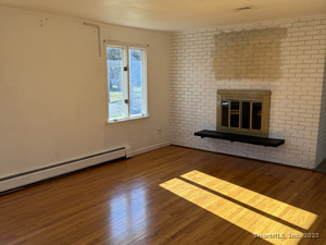 Homes for sale in Trumbull, CT | 37 Kitcher Ct, Trumbull, CT 06611 | MLS# 24142134