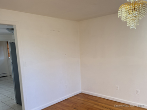 Homes for sale in Trumbull, CT | 37 Kitcher Ct, Trumbull, CT 06611 | MLS# 24142134