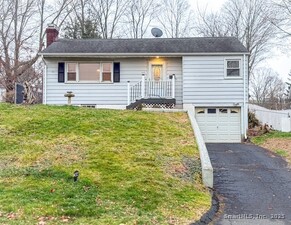 Homes for sale in Meriden, CT | 129 Orchard St, Meriden, CT 06450 | MLS# 24142779