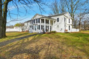 Homes for sale in Suffield, CT | 271 N Grand St, Suffield, CT 06093 | MLS# 24142790