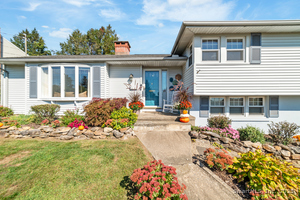 Homes for sale in Naugatuck, CT | 15 Summit Rd, Naugatuck, CT 06770 | MLS# 24142802