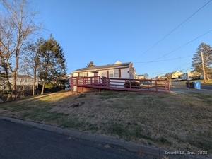 Homes for sale in Shelton, CT | 11 Manton St, Shelton, CT 06484 | MLS# 24142612