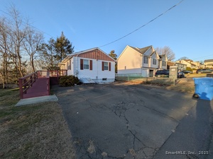 Homes for sale in Shelton, CT | 11 Manton St, Shelton, CT 06484 | MLS# 24142612