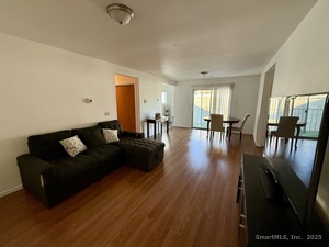 Homes for sale in Stamford, CT | 16 Houston Ter #APT 7, Stamford, CT 06902 | MLS# 24142835