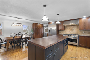 Homes for sale in Trumbull, CT | 57 Gray Rock Rd, Trumbull, CT 06611 | MLS# 24142868