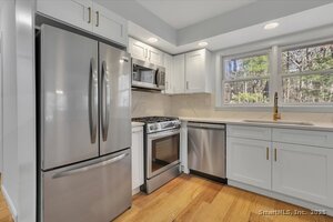 Homes for sale in South Windsor, CT | 10 Victorian Woods Ln #10, South Windsor, CT 06074 | MLS# 24142918