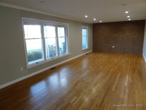 Homes for sale in North Branford, CT | 19 Rolling Hills Dr, North Branford, CT 06471 | MLS# 24138014