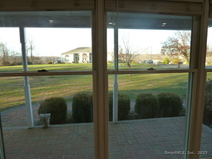 Homes for sale in North Branford, CT | 19 Rolling Hills Dr, North Branford, CT 06471 | MLS# 24138014