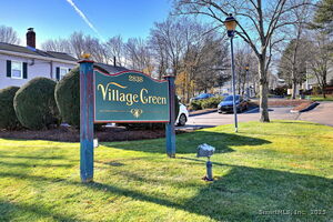 Homes for sale in Hamden, CT | 2838 Whitney Ave #APT 2, Hamden, CT 06518 | MLS# 24142320