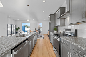 Homes for sale in Cheshire, CT | 129 Shea Cir #129, Cheshire, CT 06410 | MLS# 24100412