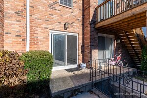 Homes for sale in Stamford, CT | 151 Courtland Ave #APT 6C, Stamford, CT 06902 | MLS# 24143040