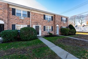 Homes for sale in Stamford, CT | 151 Courtland Ave #APT 6C, Stamford, CT 06902 | MLS# 24143040