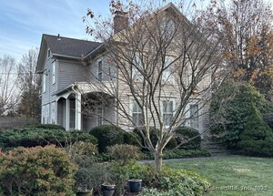 Homes for sale in Fairfield, CT | 179 Verna Hill Rd, Fairfield, CT 06824 | MLS# 24142608