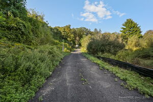 Homes for sale in Weston, CT | 96 Georgetown Rd, Weston, CT 06883 | MLS# 24143038