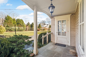 Homes for sale in Fairfield, CT | 179 Verna Hill Rd, Fairfield, CT 06824 | MLS# 24142608