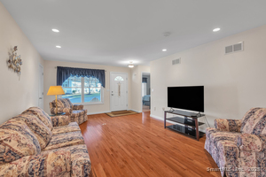 Homes for sale in East Windsor, CT | 9 Mockingbird Ln #9, East Windsor, CT 06088 | MLS# 24143097