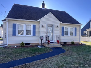 Homes for sale in Enfield, CT | 17 Francis Ave, Enfield, CT 06082 | MLS# 24143095