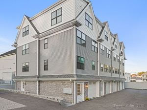 Homes for sale in Fairfield, CT | 21 Beaumont St #21, Fairfield, CT 06824 | MLS# 24143146