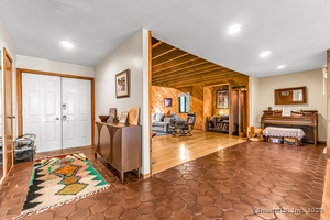 Homes for sale in Newtown, CT | 4 Old Gate Ln, Newtown, CT 06470 | MLS# 24143201