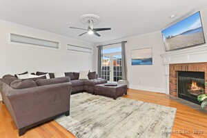 Homes for sale in Fairfield, CT | 65 Thorpe St #65, Fairfield, CT 06824 | MLS# 24141655