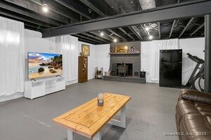 Homes for sale in Oxford, CT | 98 Great Hill Rd, Oxford, CT 06478 | MLS# 24143079