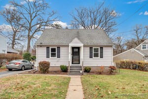 Homes for sale in Manchester, CT | 53 S Hawthorne St, Manchester, CT 06040 | MLS# 24143056