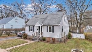 Homes for sale in Manchester, CT | 53 S Hawthorne St, Manchester, CT 06040 | MLS# 24143056