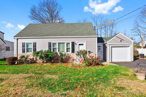 Homes for sale in Bridgeport, CT | 275 Roger Williams Rd, Bridgeport, CT 06610 | MLS# 24143109