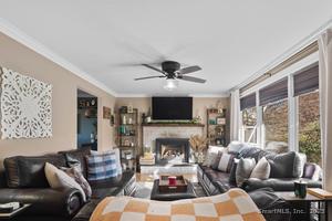 Homes for sale in Seymour, CT | 56 Kathy Dr, Seymour, CT 06483 | MLS# 24142917