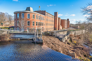 Homes for sale in Berlin, CT | 10 Main St #304, Berlin, CT 06037 | MLS# 24142773